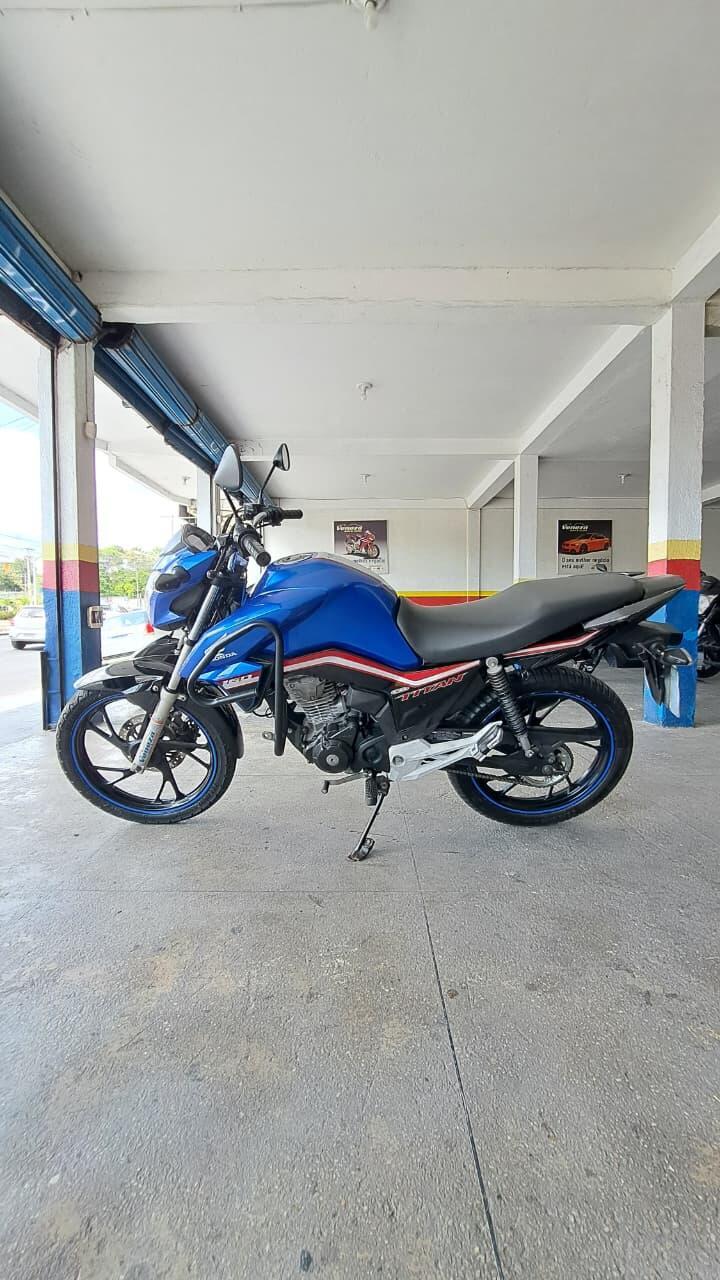 HONDA CG 160 TITAN LATERAL ESQUERDA